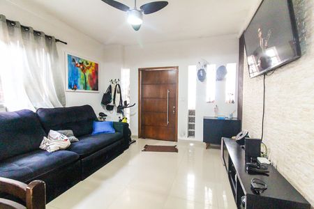 Casa à venda com 150m², 5 quartos e 2 vagas Casa à venda com 150m², 5 quartos e 2 vagasSala - Casa 2