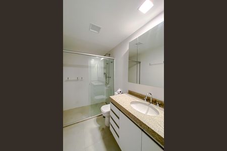 Banheiro de apartamento para alugar com 1 quarto, 46m² em Perdizes, São Paulo