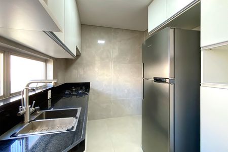 Apartamento para alugar com 140m², 2 quartos e 2 vagas Apartamento para alugar com 140m², 2 quartos e 2 vagasCozinha