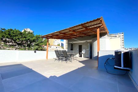 Apartamento para alugar com 140m², 2 quartos e 2 vagas Apartamento para alugar com 140m², 2 quartos e 2 vagasCobertura