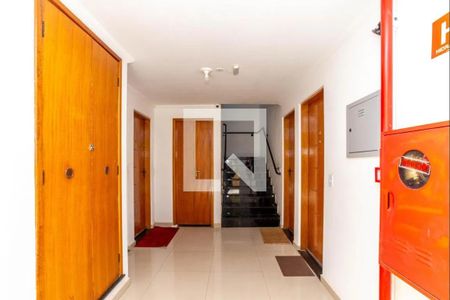 Apartamento para alugar com 88m², 2 quartos e 1 vaga Apartamento para alugar com 88m², 2 quartos e 1 vagaHall de entrada