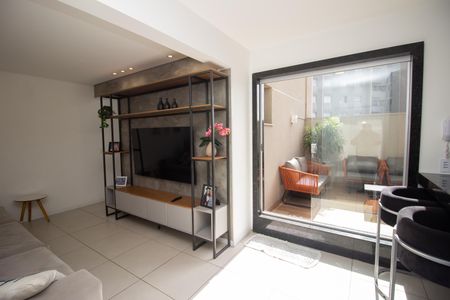 Sala de apartamento à venda com 2 quartos, 68m² em Jardim Riacho das Pedras, Contagem
