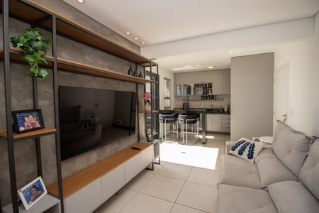 Sala de apartamento à venda com 2 quartos, 68m² em Jardim Riacho das Pedras, Contagem