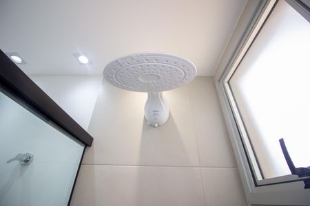 Apartamento à venda com 68m², 2 quartos e 1 vaga Apartamento à venda com 68m², 2 quartos e 1 vagaBanheiro Social