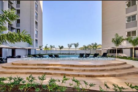 Apartamento à venda com 68m², 2 quartos e 1 vaga Apartamento à venda com 68m², 2 quartos e 1 vagaÁrea comum - Piscina