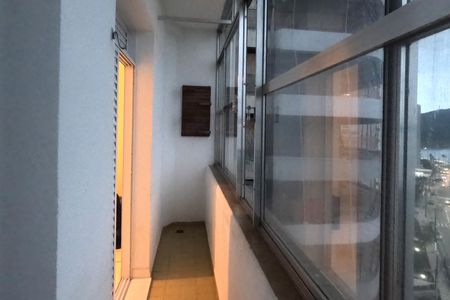 Varanda do Quarto 1 e do Quarto 2 de apartamento para alugar com 2 quartos, 80m² em Ponta da Praia, Santos