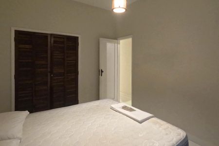 Quarto 1 de apartamento para alugar com 2 quartos, 80m² em Ponta da Praia, Santos