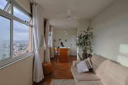 Apartamento à venda com 2 quartos, 66m² em São Lucas, Belo Horizonte