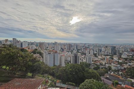 Apartamento à venda com 66m², 2 quartos e 1 vaga