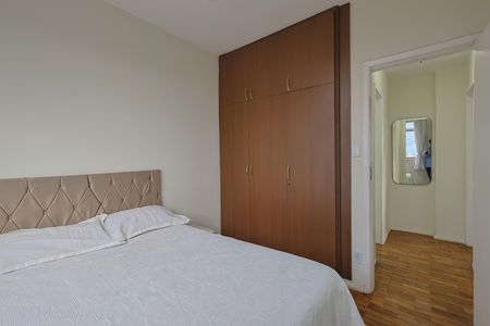 Apartamento à venda com 66m², 2 quartos e 1 vaga