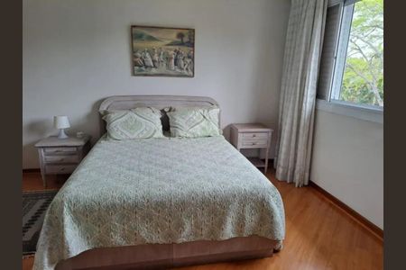 Casa de condomínio à venda com 490m², 4 quartos e 6 vagas Casa de condomínio à venda com 490m², 4 quartos e 6 vagasFoto 20