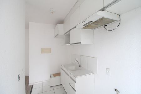 Cozinha de apartamento para alugar com 1 quarto, 42m² em Usina Piratininga, São Paulo
