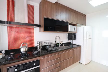 Casa para alugar com 120m², 3 quartos e 3 vagasCozinha 