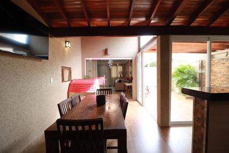 Casa para alugar com 120m², 3 quartos e 3 vagasÁrea gourmet 