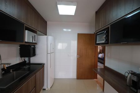 Cozinha  de casa para alugar com 3 quartos, 108m² em Bonfim Paulista, Ribeirão Preto