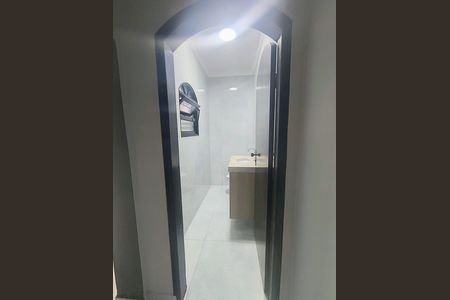 Casa para alugar com 275m², 4 quartos e 4 vagas Casa para alugar com 275m², 4 quartos e 4 vagasBanheiro