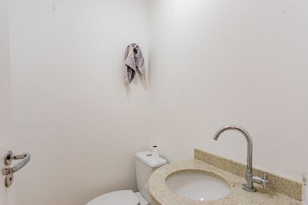 Apartamento à venda com 69m², 2 quartos e 1 vaga Apartamento à venda com 69m², 2 quartos e 1 vagaLavabo