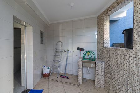 Casa para alugar com 80m², 3 quartos e 1 vaga Casa para alugar com 80m², 3 quartos e 1 vagaÁrea de Serviço