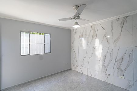 Casa para alugar com 80m², 3 quartos e 1 vaga Casa para alugar com 80m², 3 quartos e 1 vagaSala
