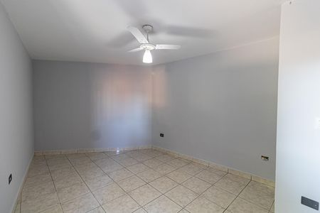 Casa para alugar com 80m², 3 quartos e 1 vaga Casa para alugar com 80m², 3 quartos e 1 vagaQuarto 2