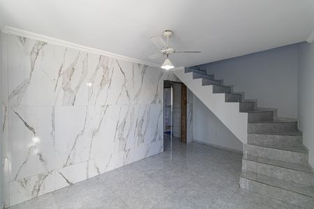 Casa para alugar com 80m², 3 quartos e 1 vaga Casa para alugar com 80m², 3 quartos e 1 vagaSala