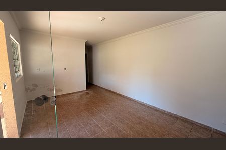 Casa à venda com 430m², 2 quartos e sem vaga Casa à venda com 430m², 2 quartos e sem vagaSala