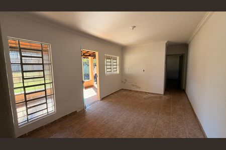 Sala de casa à venda com 2 quartos, 430m² em Setor Pedro Ludovico, Goiânia
