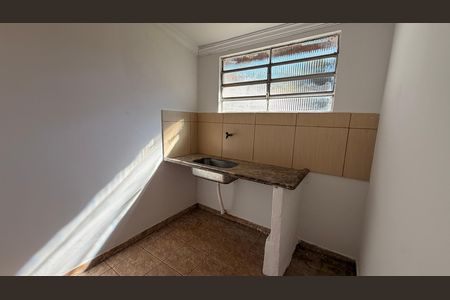 Casa à venda com 430m², 2 quartos e sem vaga Casa à venda com 430m², 2 quartos e sem vagaCozinha