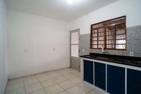 Casa para alugar com 50m², 1 quarto e 2 vagas Casa para alugar com 50m², 1 quarto e 2 vagasCozinha