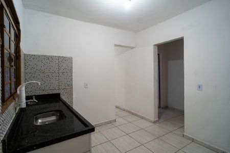 Casa para alugar com 50m², 1 quarto e 2 vagas Casa para alugar com 50m², 1 quarto e 2 vagasCozinha