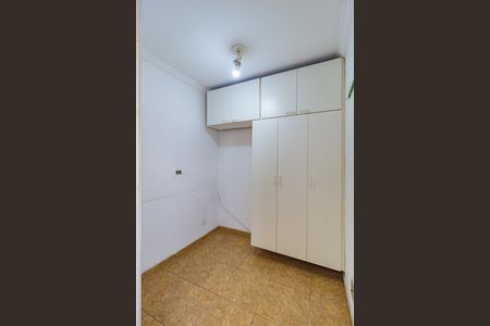 Apartamento para alugar com 74m², 2 quartos e 1 vaga Apartamento para alugar com 74m², 2 quartos e 1 vagaQuarto - Área de Serviço