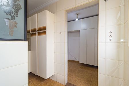 Apartamento para alugar com 74m², 2 quartos e 1 vaga Apartamento para alugar com 74m², 2 quartos e 1 vagaÁrea de Serviço