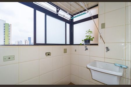 Apartamento para alugar com 74m², 2 quartos e 1 vaga Apartamento para alugar com 74m², 2 quartos e 1 vagaÁrea de Serviço