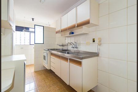 Cozinha de apartamento para alugar com 2 quartos, 74m² em Mooca, São Paulo
