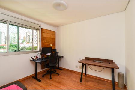 Apartamento à venda com 138m², 3 quartos e 3 vagas Apartamento à venda com 138m², 3 quartos e 3 vagasQuarto 3