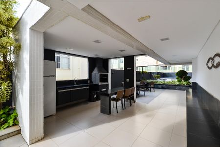 Apartamento à venda com 138m², 3 quartos e 3 vagas Apartamento à venda com 138m², 3 quartos e 3 vagasÁrea comum - Churrasqueira