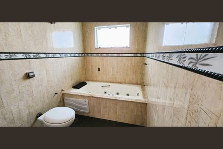Casa de condomínio à venda com 515m², 4 quartos e 6 vagas Casa de condomínio à venda com 515m², 4 quartos e 6 vagasFoto 07