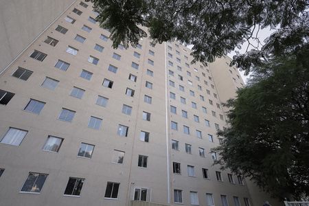 Apartamento para alugar com 38m², 2 quartos e 1 vaga Apartamento para alugar com 38m², 2 quartos e 1 vagaFachada