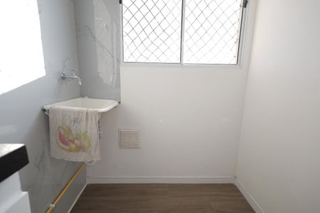 Apartamento para alugar com 38m², 2 quartos e 1 vaga Apartamento para alugar com 38m², 2 quartos e 1 vagaÁrea de Serviço