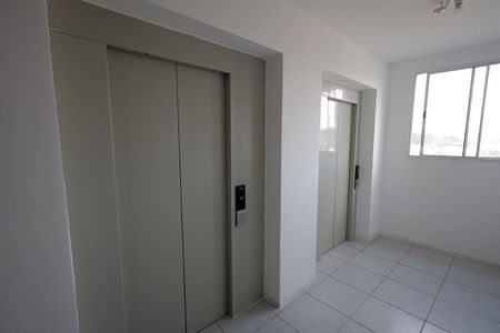 Apartamento para alugar com 38m², 2 quartos e 1 vaga Apartamento para alugar com 38m², 2 quartos e 1 vagaElevador