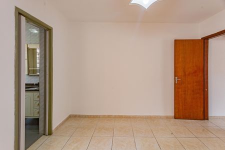 Casa à venda com 120m², 2 quartos e 1 vaga Casa à venda com 120m², 2 quartos e 1 vagaSuíte