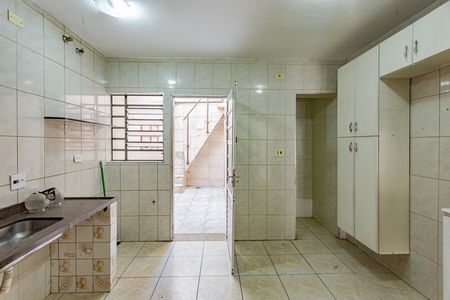 Cozinha de casa à venda com 2 quartos, 120m² em Parque Fongaro, São Paulo