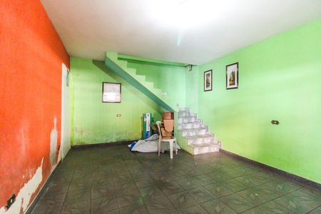 Casa para alugar com 100m², 3 quartos e 2 vagas Casa para alugar com 100m², 3 quartos e 2 vagasSala