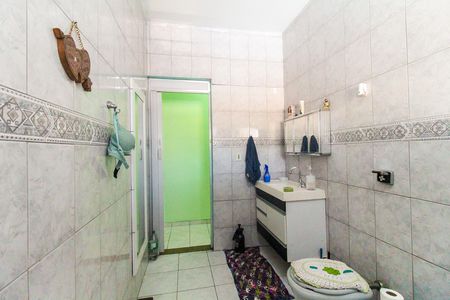 Casa para alugar com 100m², 3 quartos e 2 vagas Casa para alugar com 100m², 3 quartos e 2 vagasBanheiro