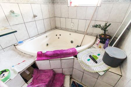Casa para alugar com 100m², 3 quartos e 2 vagas Casa para alugar com 100m², 3 quartos e 2 vagasBanheiro