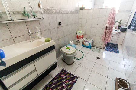 Casa para alugar com 100m², 3 quartos e 2 vagas Casa para alugar com 100m², 3 quartos e 2 vagasBanheiro
