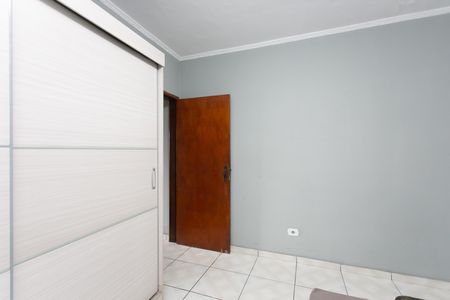 Casa à venda com 215m², 3 quartos e 7 vagasQuarto 2