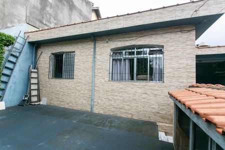 Casa à venda com 215m², 3 quartos e 7 vagasQuintal 