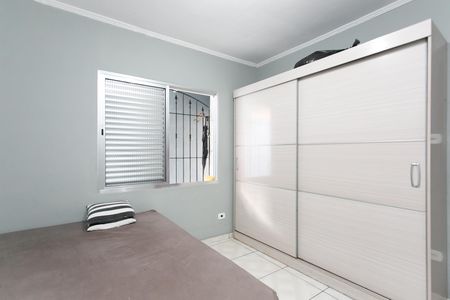 Casa à venda com 215m², 3 quartos e 7 vagasQuarto 2