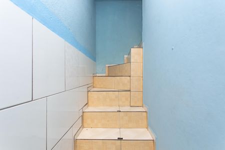 Casa à venda com 215m², 3 quartos e 7 vagasEscada / Edícula